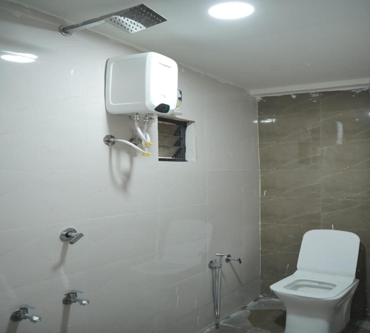 Govardhan Palace Hotel 3*